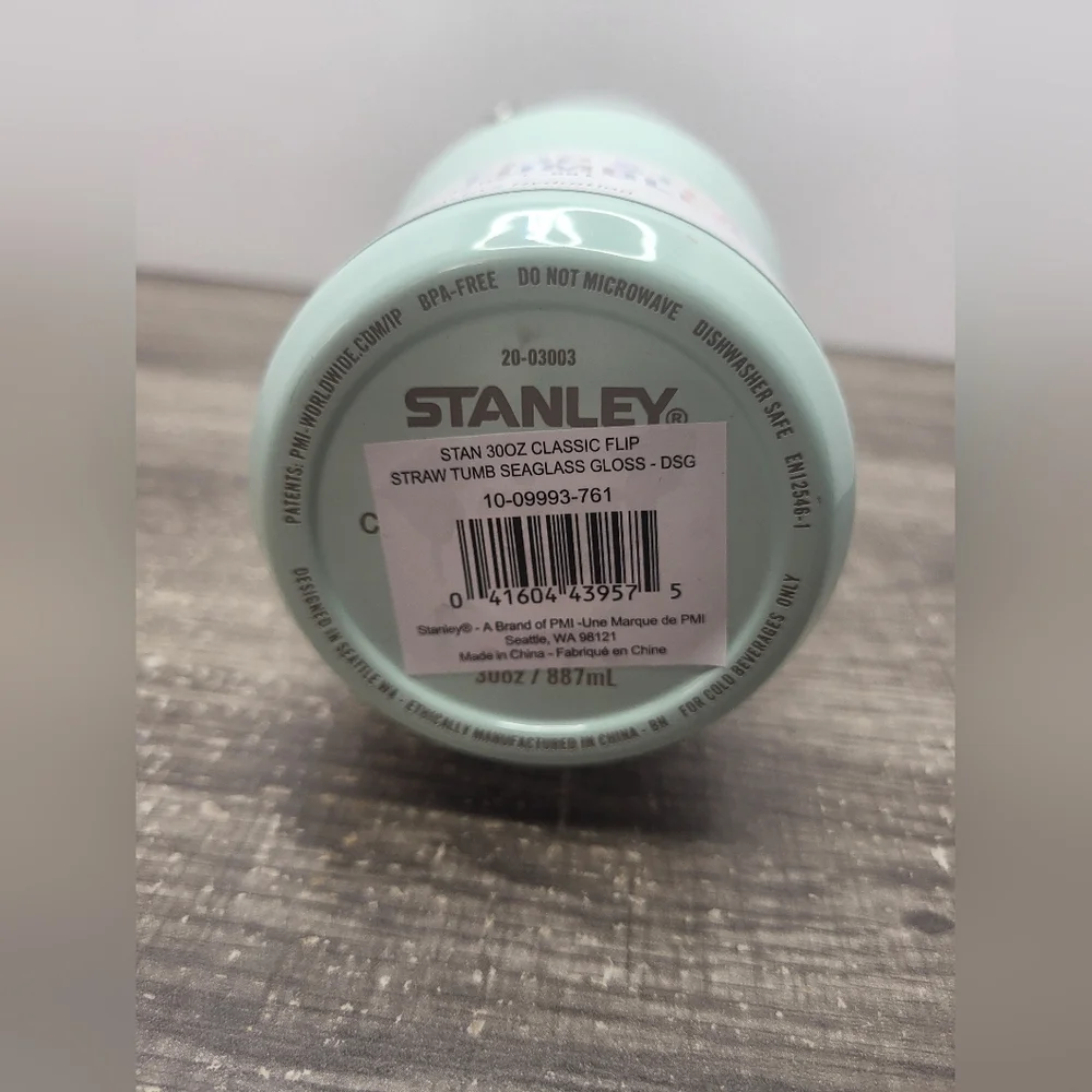Stanley 30oz H2O Flip Straw Tumbler SEAGLASS GLOSS Winter Collection NEW - Picture 5 of 5